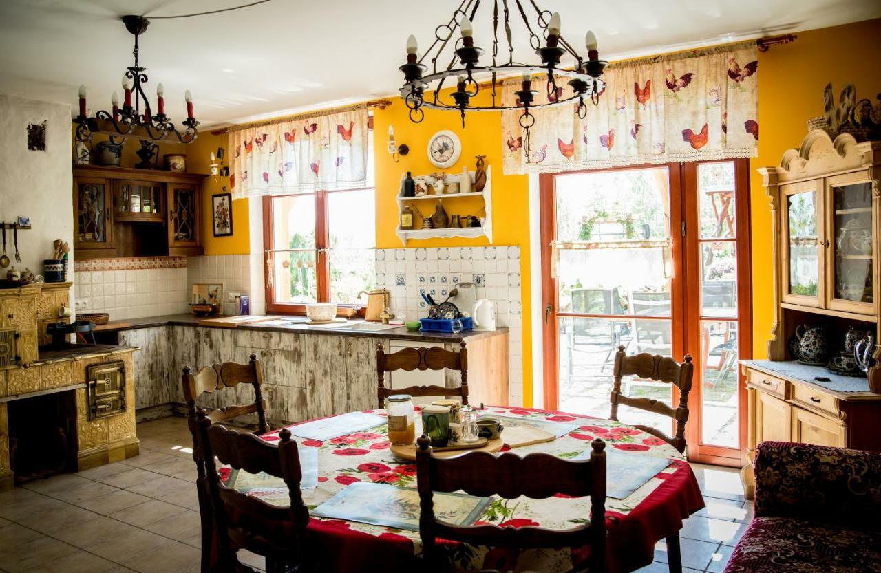 Apartamenty Romanowka Raszow Ngoại thất bức ảnh