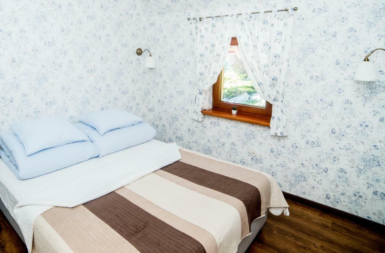 Apartamenty Romanowka Raszow Ngoại thất bức ảnh